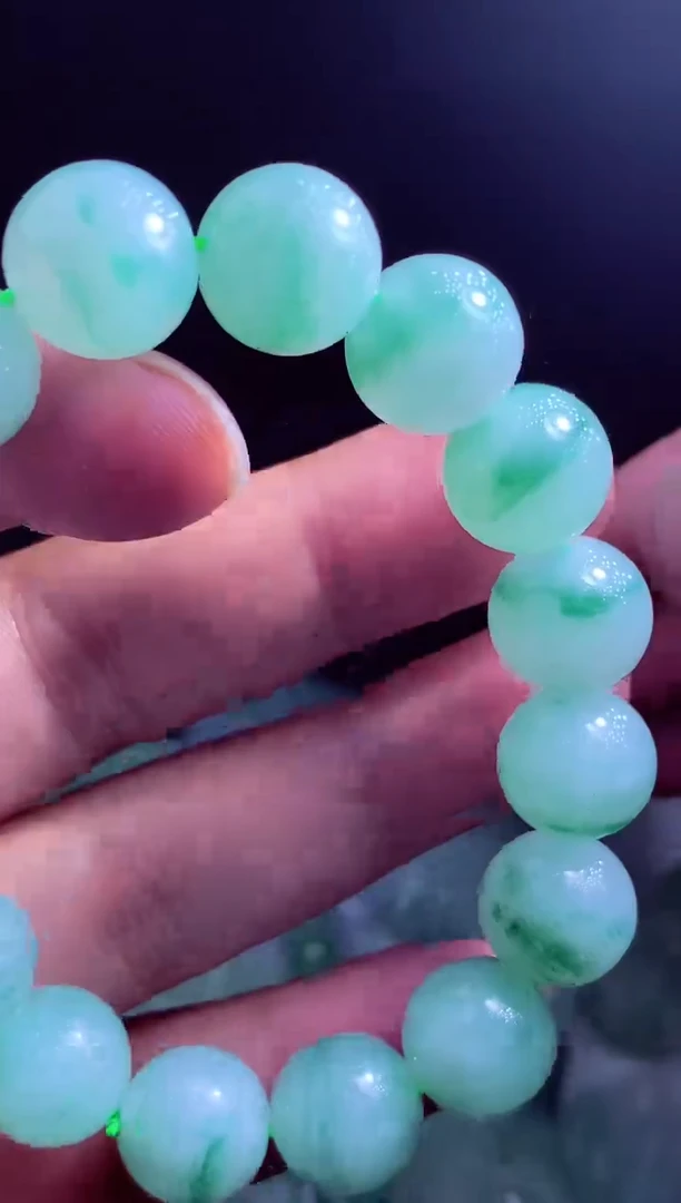 定制翡翠未镶嵌翡翠毛货定制