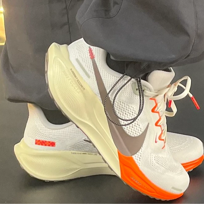 NIKE耐克男子AIR ZOOM PEGASUS 41跑步鞋HV5975-102