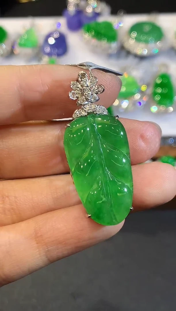 翡翠18K金镶嵌吊坠(不含链)YS多样性发其一