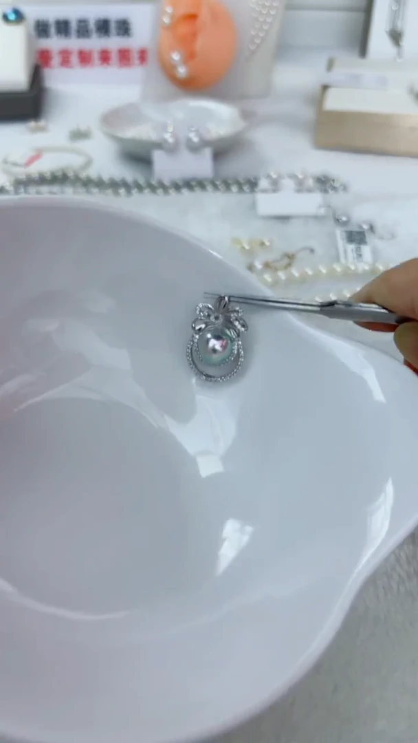 颈饰银S925镶嵌海水珍珠8-9