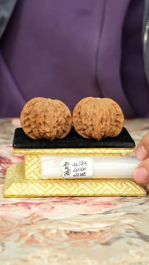 【闪购商品】文玩核桃把件磨盘