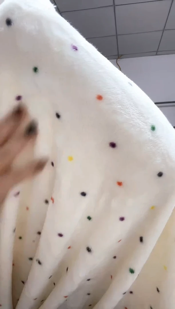 法兰绒1.8x1.5双面绒左右材质听主播介绍为准