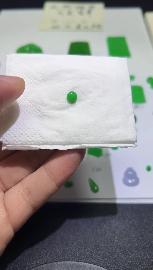 裸石翡翠缅甸A货翡翠一件