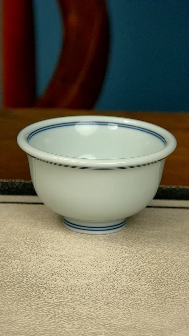 【闪购商品】双线小压手杯（雕刻底款）----