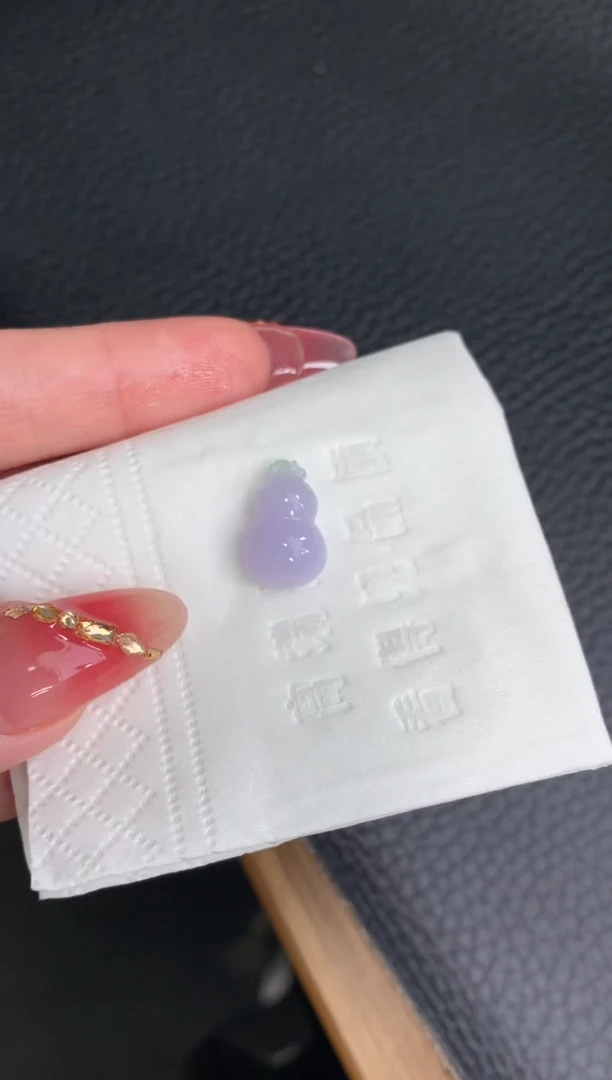 未镶嵌定制翡翠葫芦