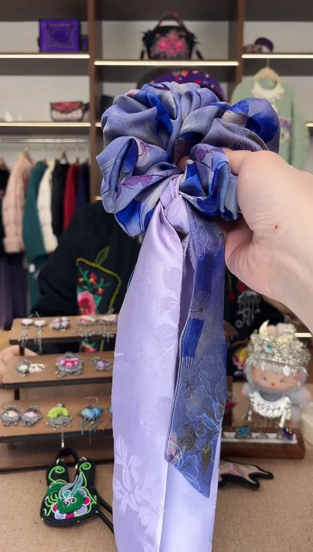 织绣A13黔东南苗族刺绣