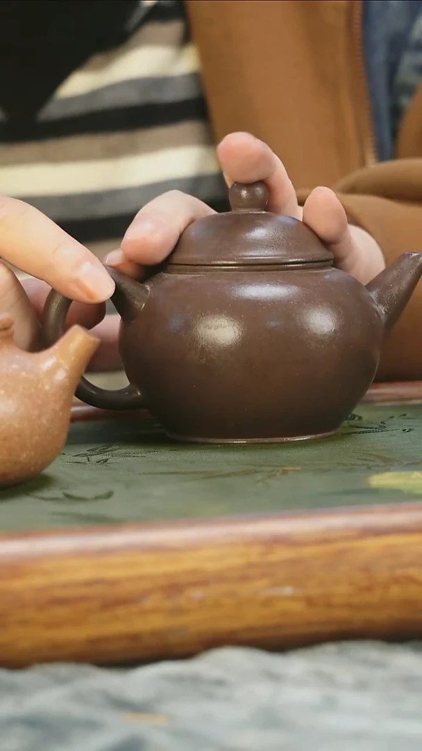 茶壶紫砂老紫泥水平