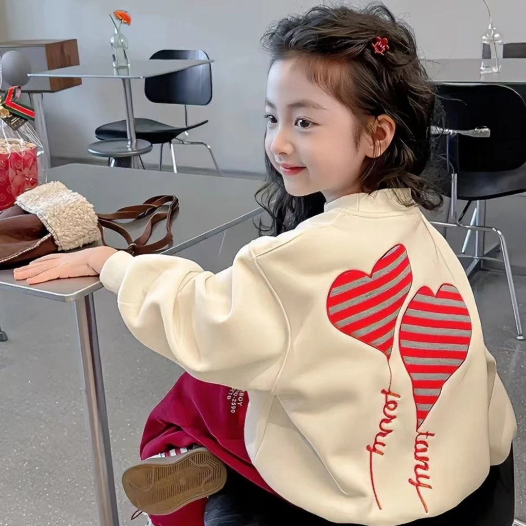 2024新款女童卫衣春秋儿童上衣宽松韩版卡通爱心印花宝宝外穿