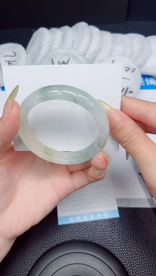 石英质玉手镯未镶嵌229-54.7