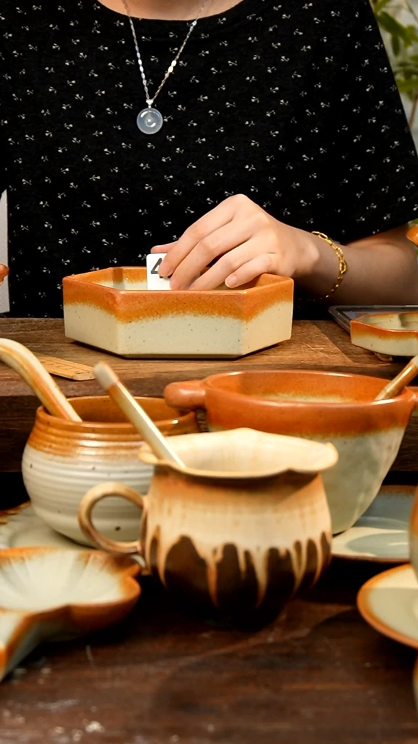 盘高颜值粗陶餐具限时抢购