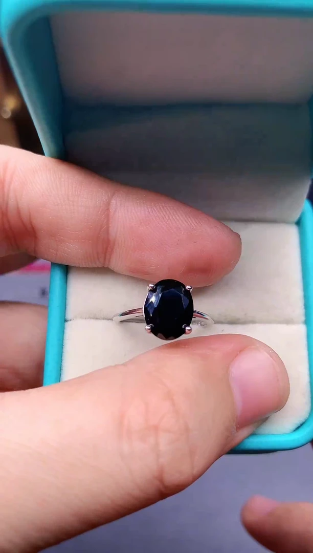 【闪购商品】蓝宝石戒指银S925镶嵌........