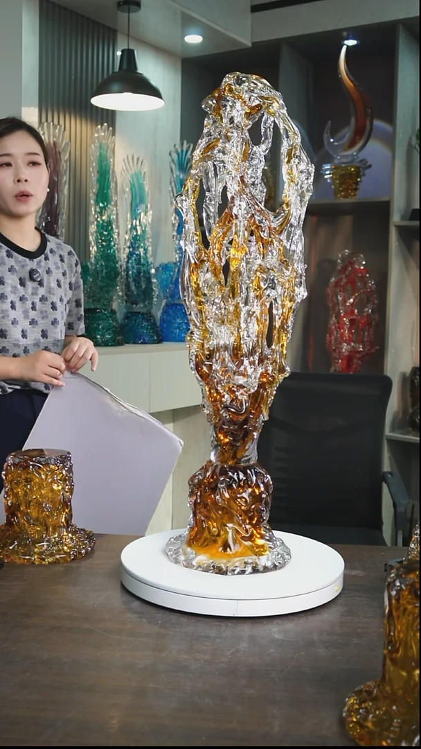 琉璃y****森太湖石琥珀金