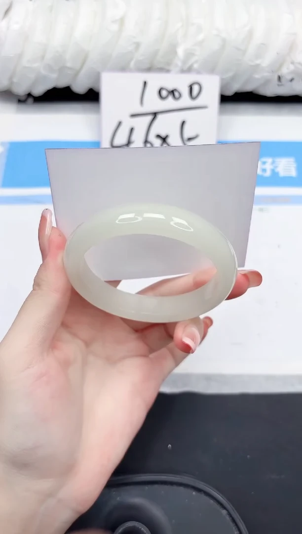未镶嵌手镯石英质玉17-54