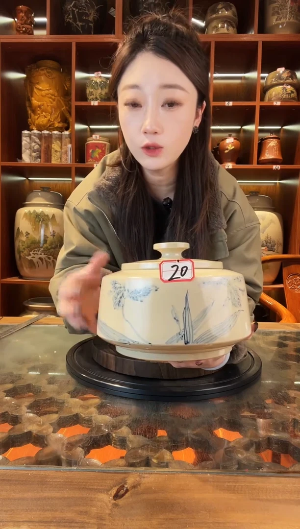 罐李正龙作品白泥小茶罐@20