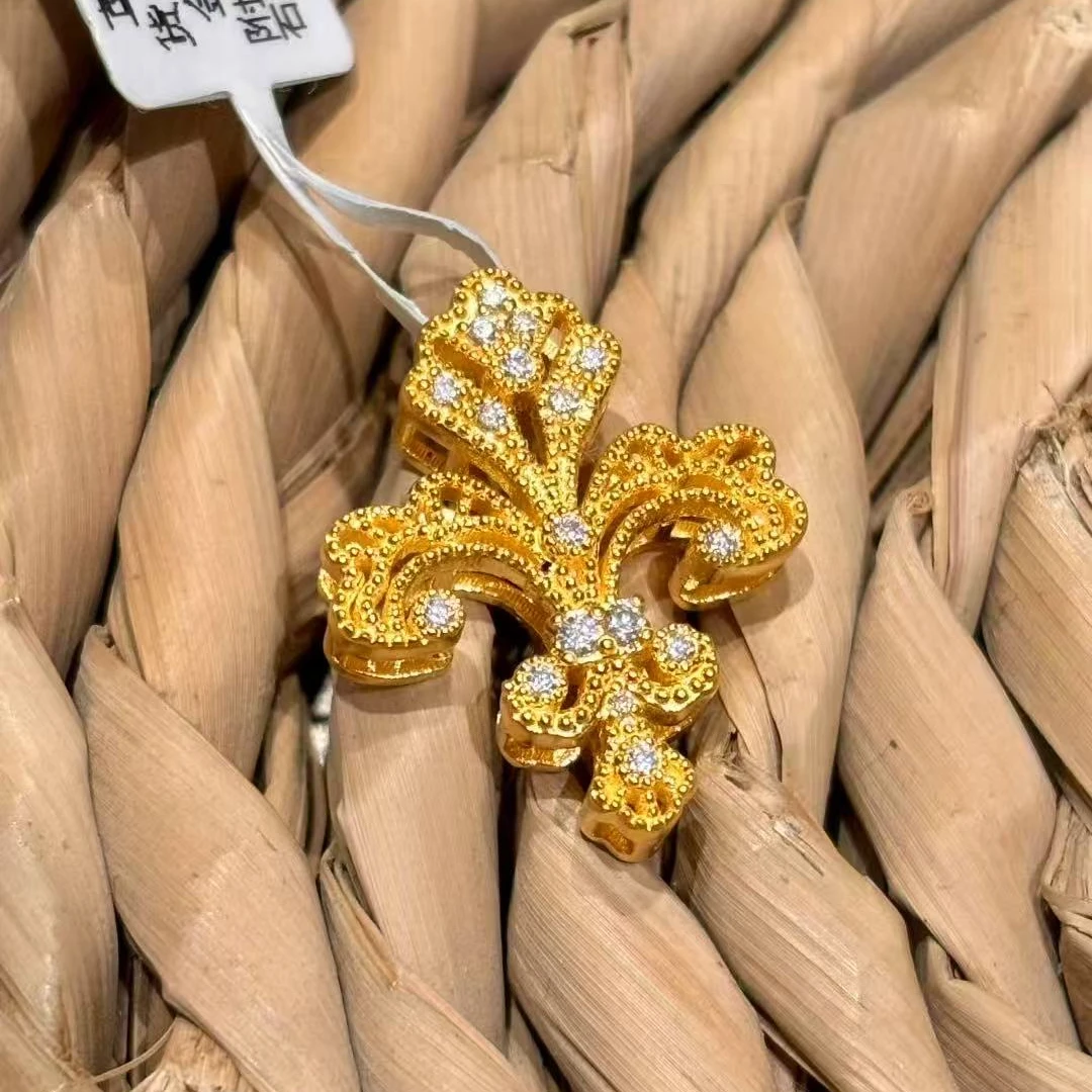 足金999 黄金5G点钻茑尾花吊坠热门款式时尚百搭款