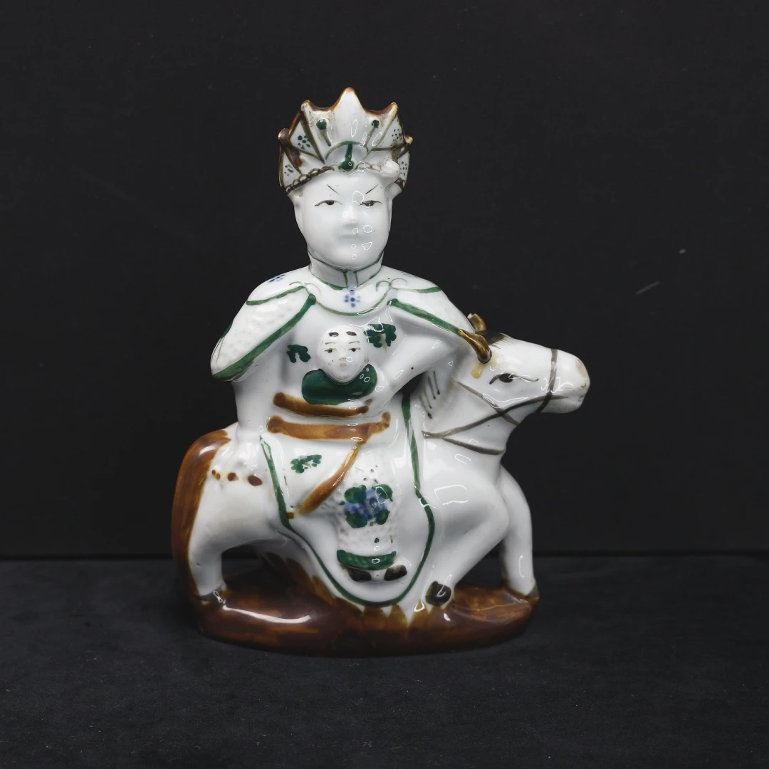 乙1655 民国醴陵窑釉下彩人物造像 耳有修带小磕 鉴定古代