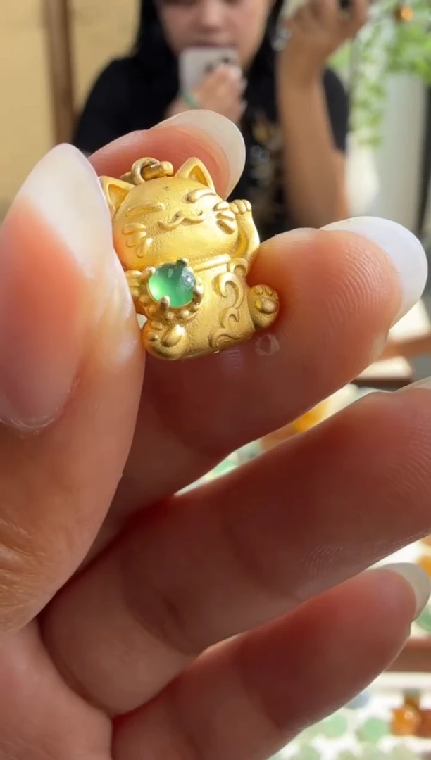 颈饰未镶嵌翡翠19.9