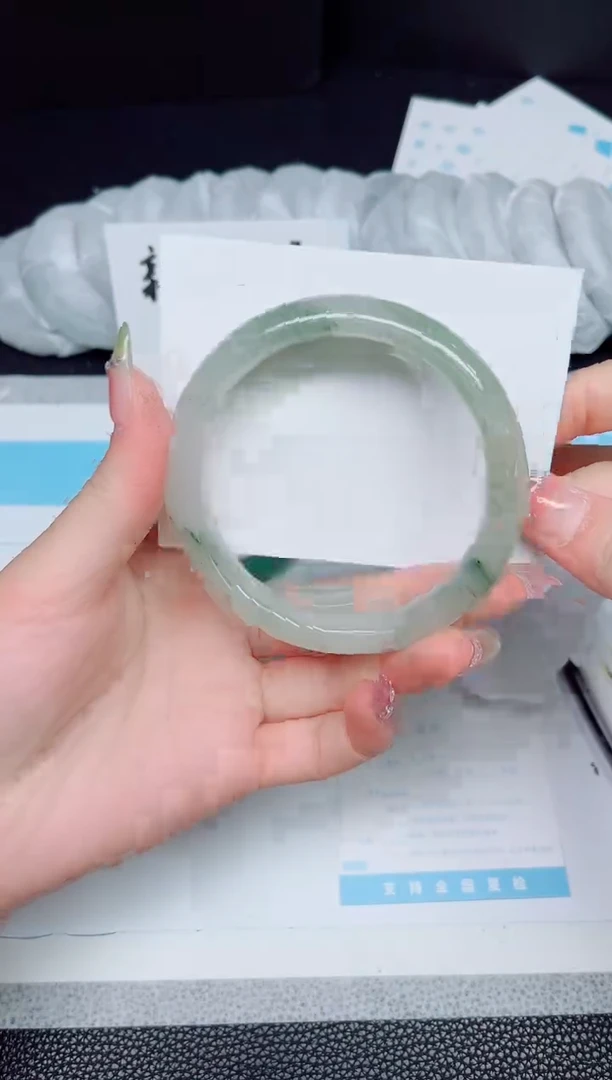 石英质玉手镯未镶嵌122-60.8