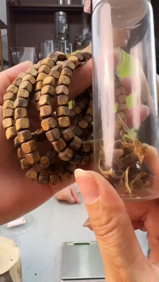 沉香碎屑沉香F06方白奇静静沉香甄选多样性发一