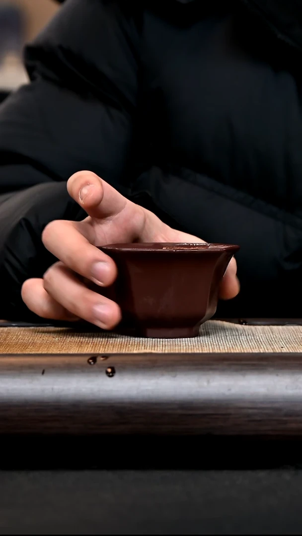 【闪购商品】紫砂茶杯YZGT16191 八方来财 紫泥