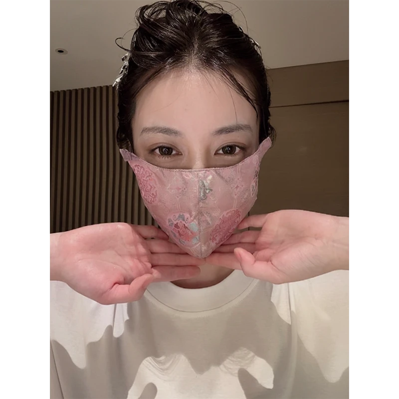 WEIQIN China 匠心纯手工 香云紗 雙面口罩  亲肤 防晒 限量
