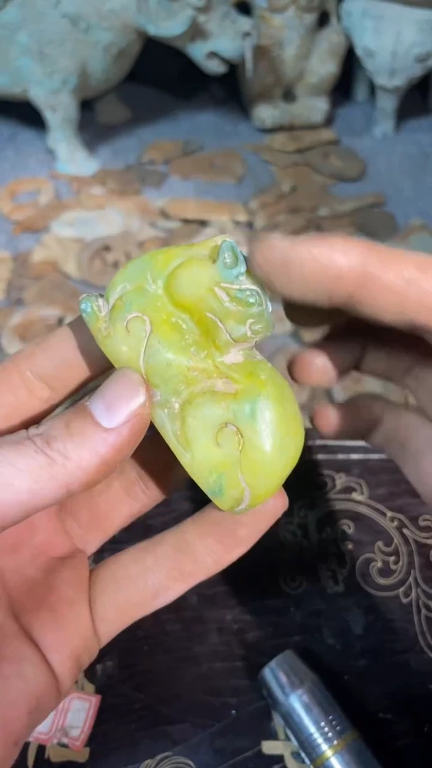 和田玉（糖玉）未镶嵌挂件东顺摆件链接1524654654