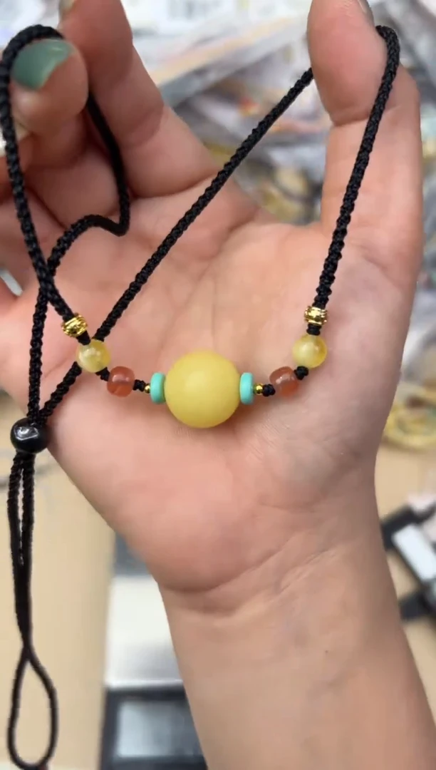 未镶嵌蜜蜡裸石蜜蜡吊坠