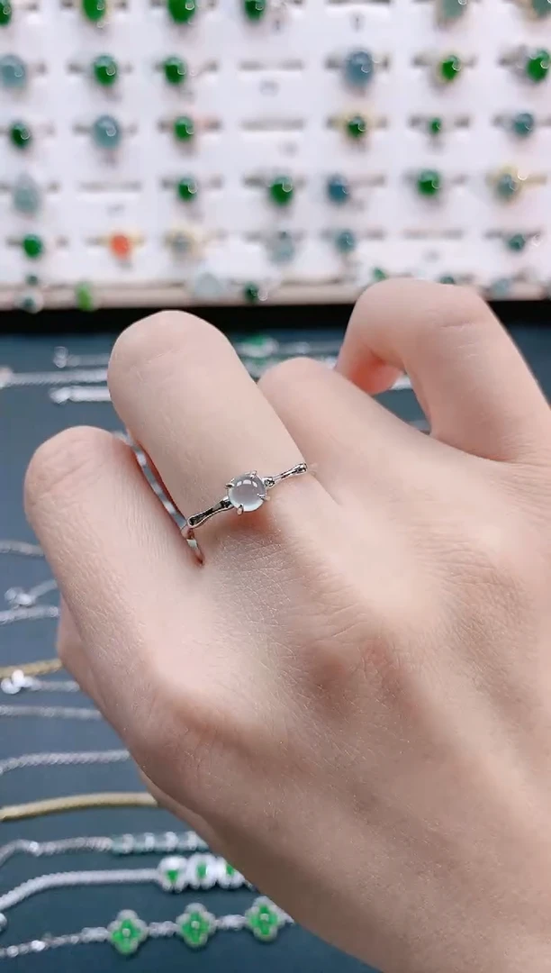 【闪购商品】翡翠戒指银S925镶嵌天然翡翠