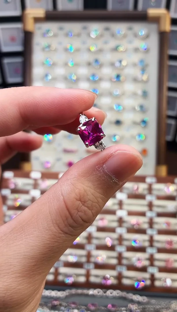 戒指彩色蓝宝石银S925镶嵌1111