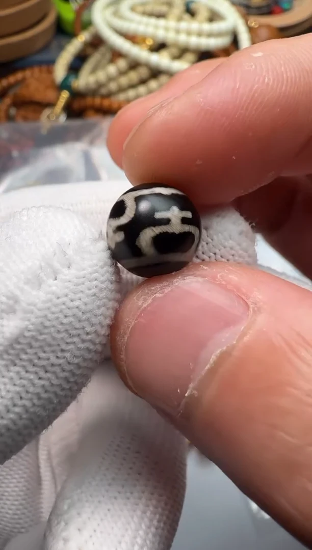 玛瑙/玉髓0001未镶嵌玛瑙珠一枚