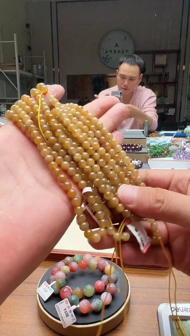 未镶嵌手链和田玉糖料多圈