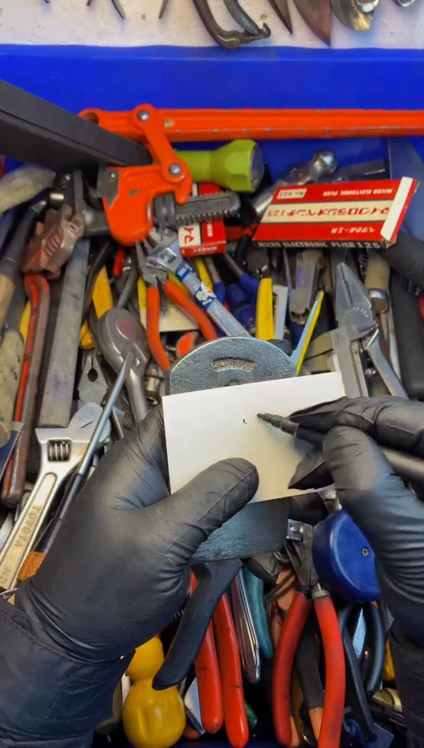 兰*可乐日本工具仓库闪购链接