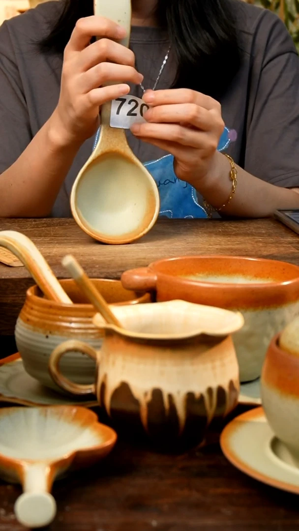 盘高颜值粗陶餐具限时抢购