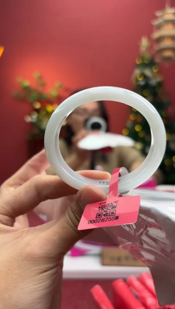 未镶嵌手镯（贵妃镯）翡翠翡翠手镯6