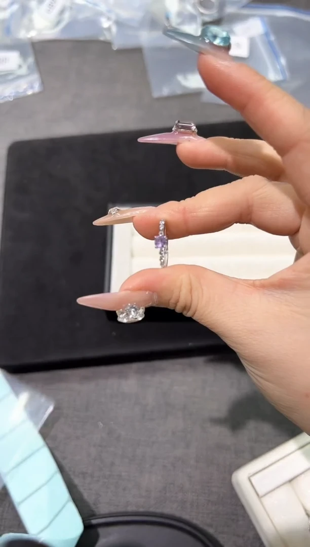 银S925镶嵌戒指水晶9d多样发其一【1个】