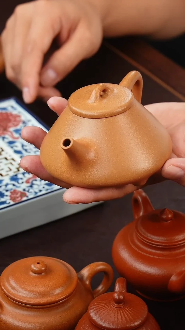 茶壶紫砂感**光黄金段子冶石瓢200cc