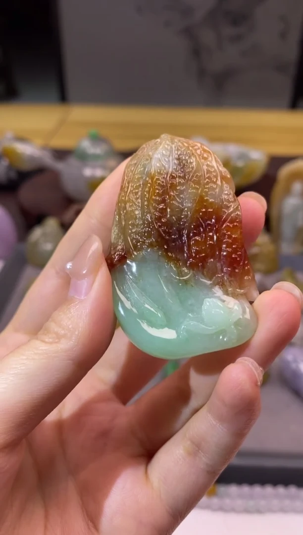 翡翠未镶嵌颈饰翡翠挂件