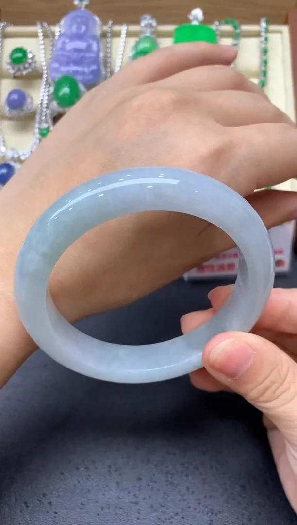 翡翠手镯未镶嵌395-中国好珍宝