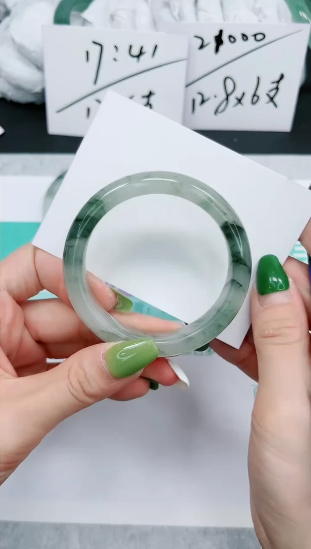 石英质玉手镯未镶嵌811-54.3