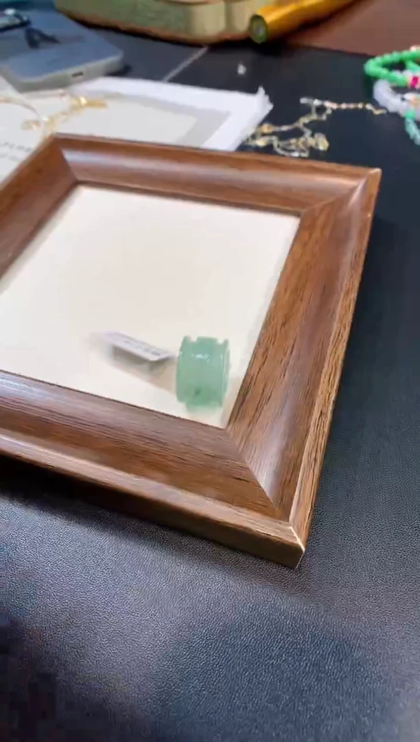 未镶嵌挂件翡翠路路通