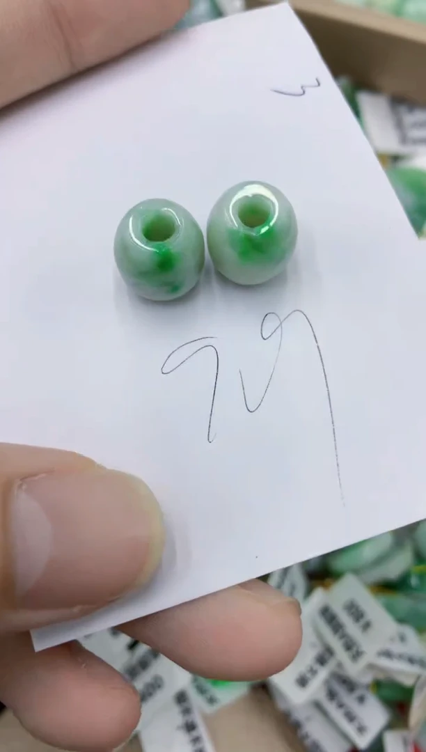 颈饰未镶嵌翡翠111111111111多样性发其一