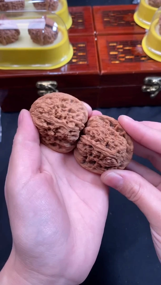 把件文玩核桃南疆石41尺w034