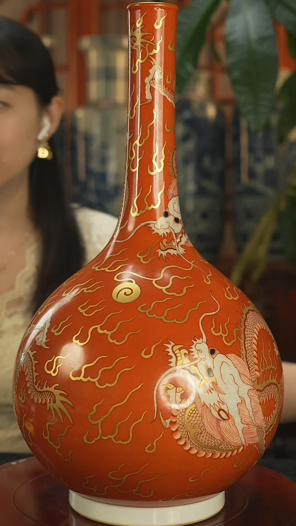 其他矾红描金龙纹胆瓶