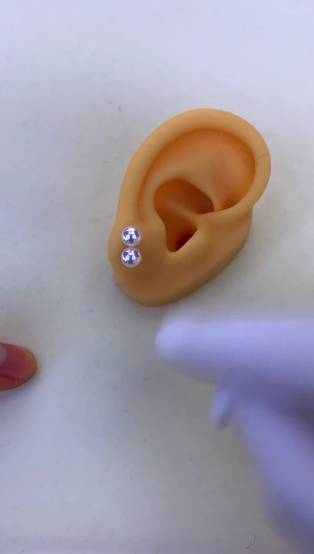 18K金镶嵌DA海水珍珠 GD001 5-6 素钉定制