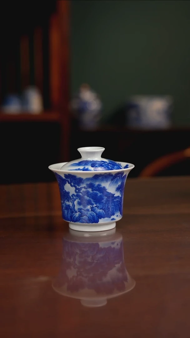 晓月窑青花山水盖碗