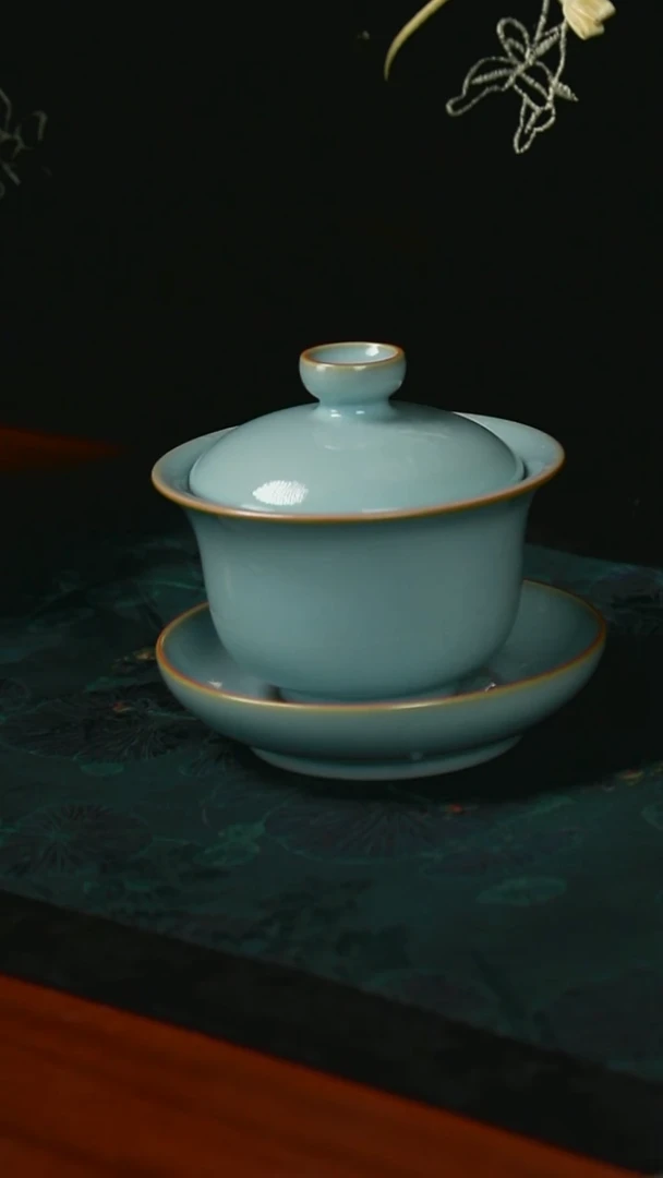 元宝盖碗 11支钉 开片 一级品  150毫升