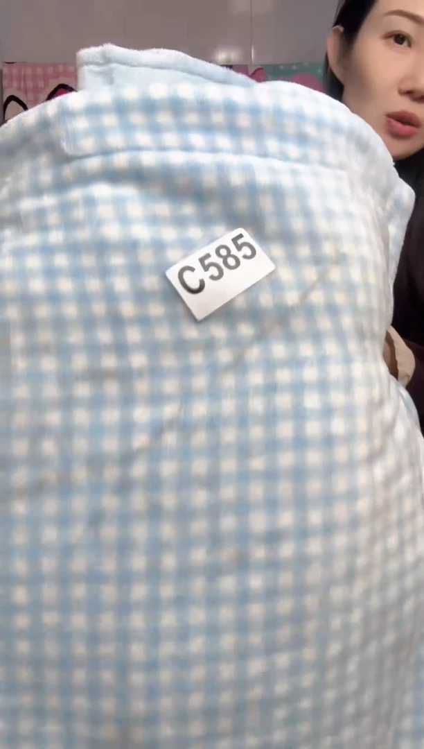 牛奶绒Y**O585瑕疵无售后