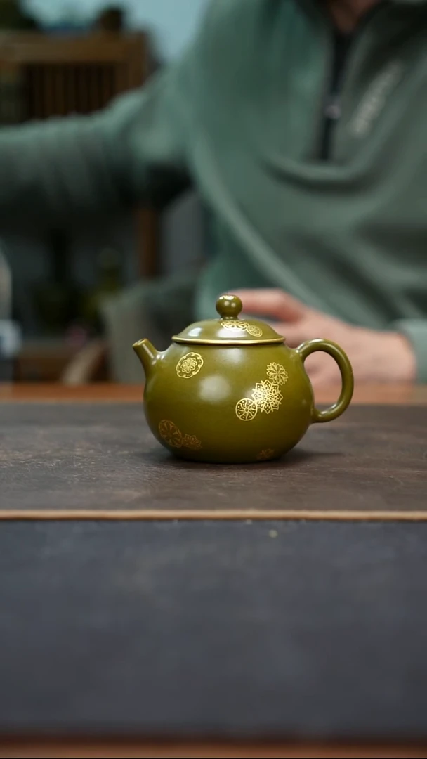 杯茶叶末手绘金皮球花西施壶