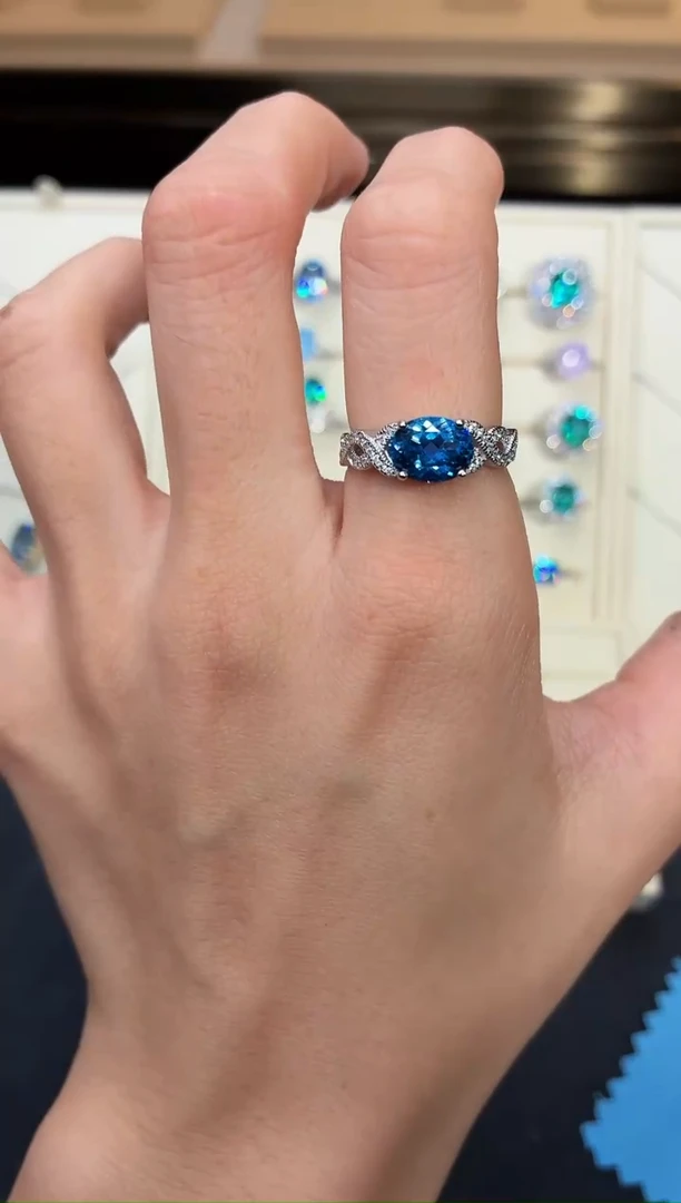 银S925镶嵌戒圈海蓝宝石0000