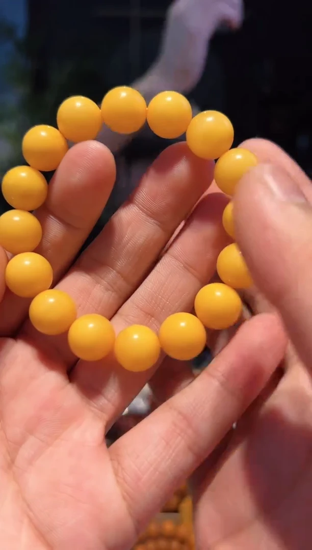 【闪购商品】蜜蜡手串未镶嵌单圈12+